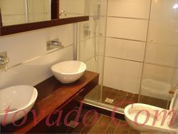 Bathroom & WC